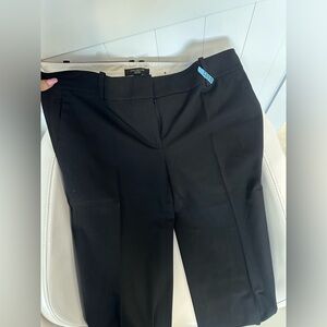 Ann Taylor size 6P pants. Hardly worn great condition